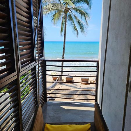 Makao Beach Hotel Palomino Ngoại thất bức ảnh